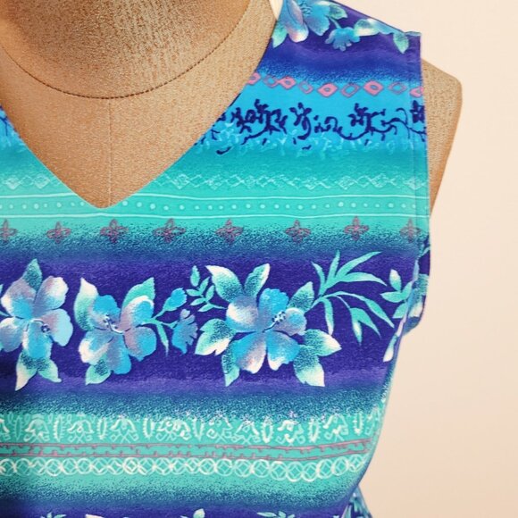 Sag Harbor Blue Waves Beachy Tropical Casual Sleeveless Dress Size 10P Short - Picture 2 of 8